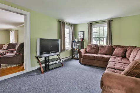 11 Towle Avenue Hampton NH 03842