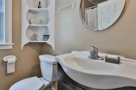 11 Towle Avenue Hampton NH 03842