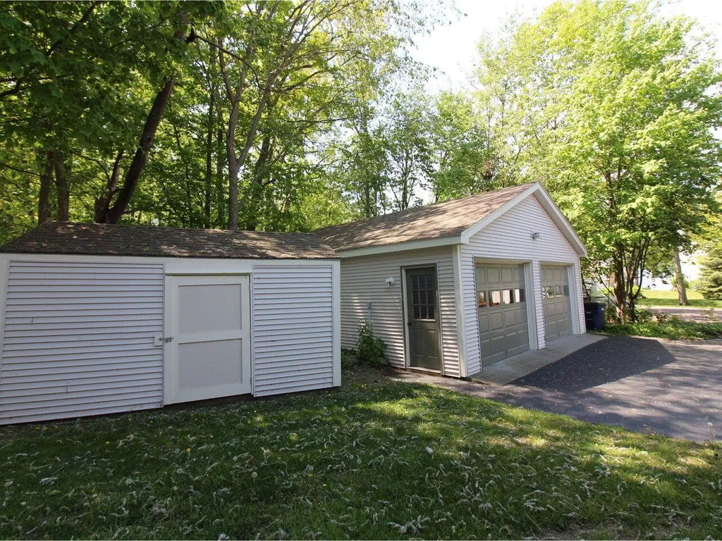 35-37 Derway Drive Burlington VT 05408