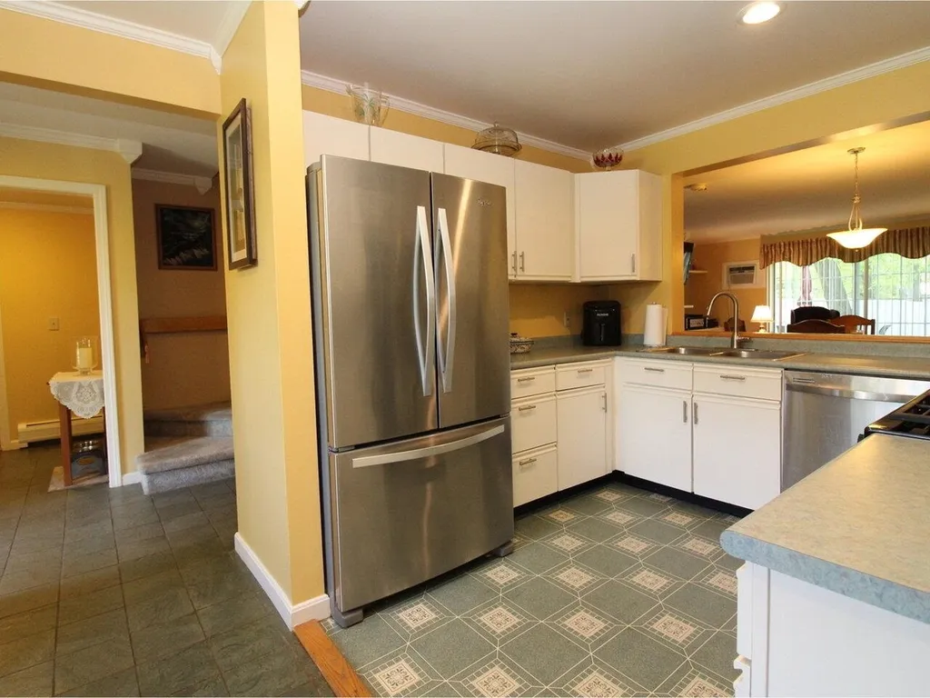 35-37 Derway Drive Burlington VT 05408