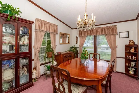 29 Cherokee Way Rochester NH 03867