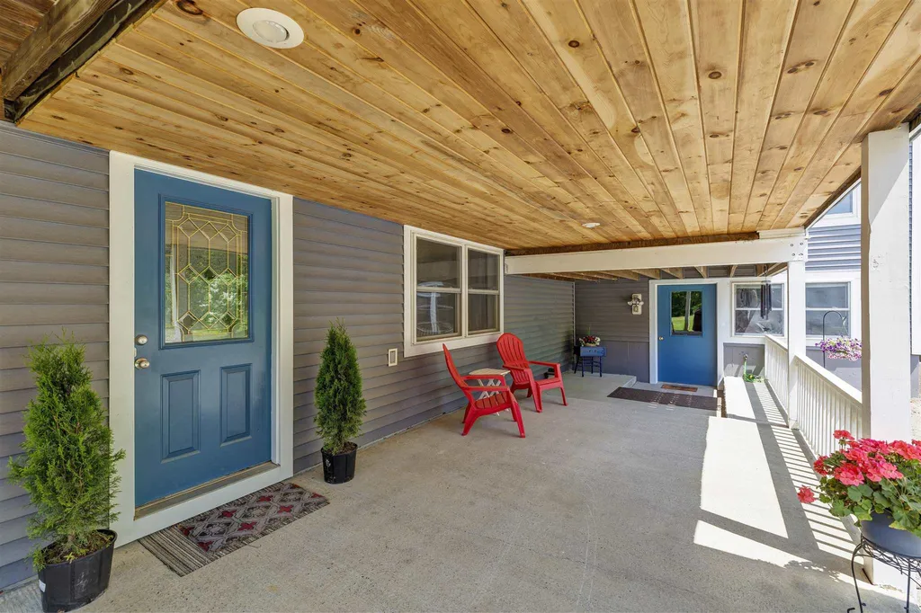 245 Center Of Town Road Plainfield NH 03770