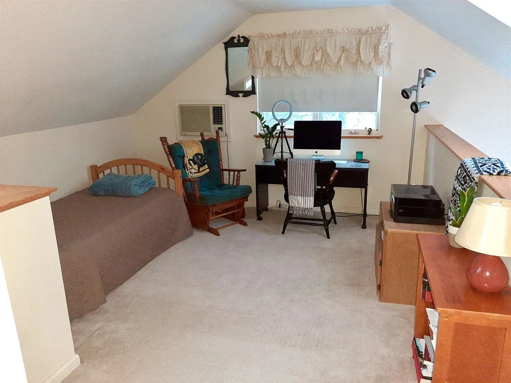 2 Sandcherry Way Hartford VT 05088