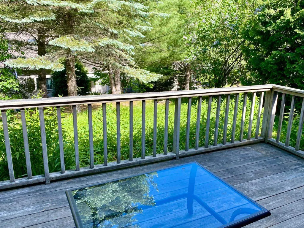 2 Sandcherry Way Hartford VT 05088