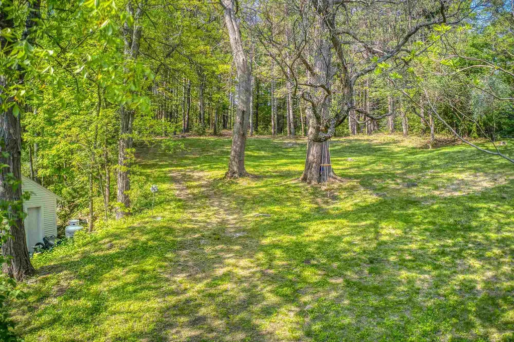 382 Boston Post Road Amherst NH 03031