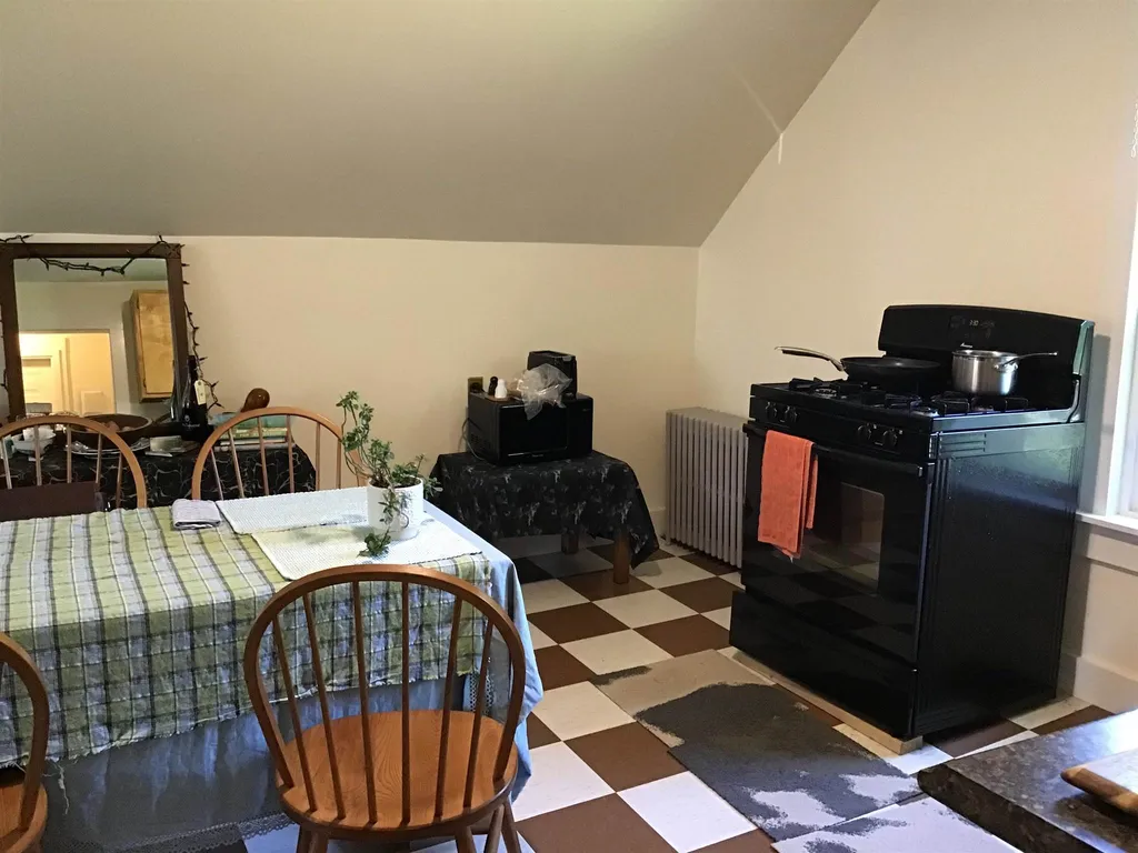 283 Latham Works Lane Hartford VT 05001