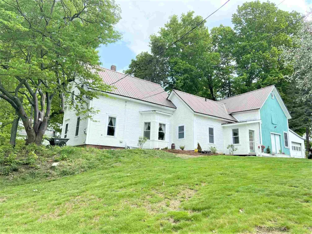 43 Winter Street Claremont NH 03743