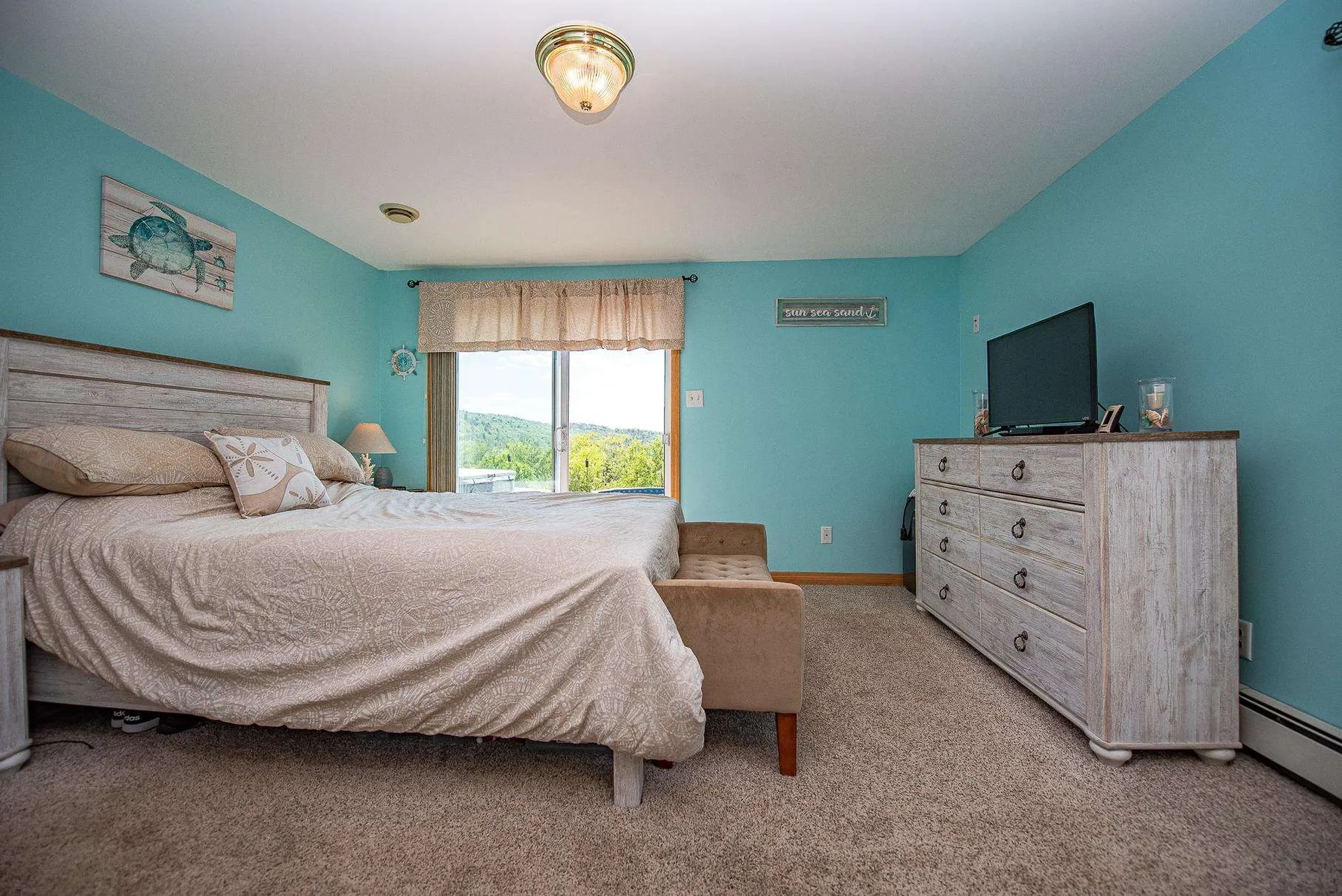 16 Clement Road New Hampton NH 03256