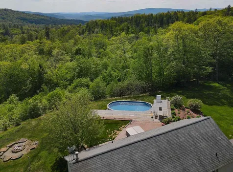 16 Clement Road New Hampton NH 03256