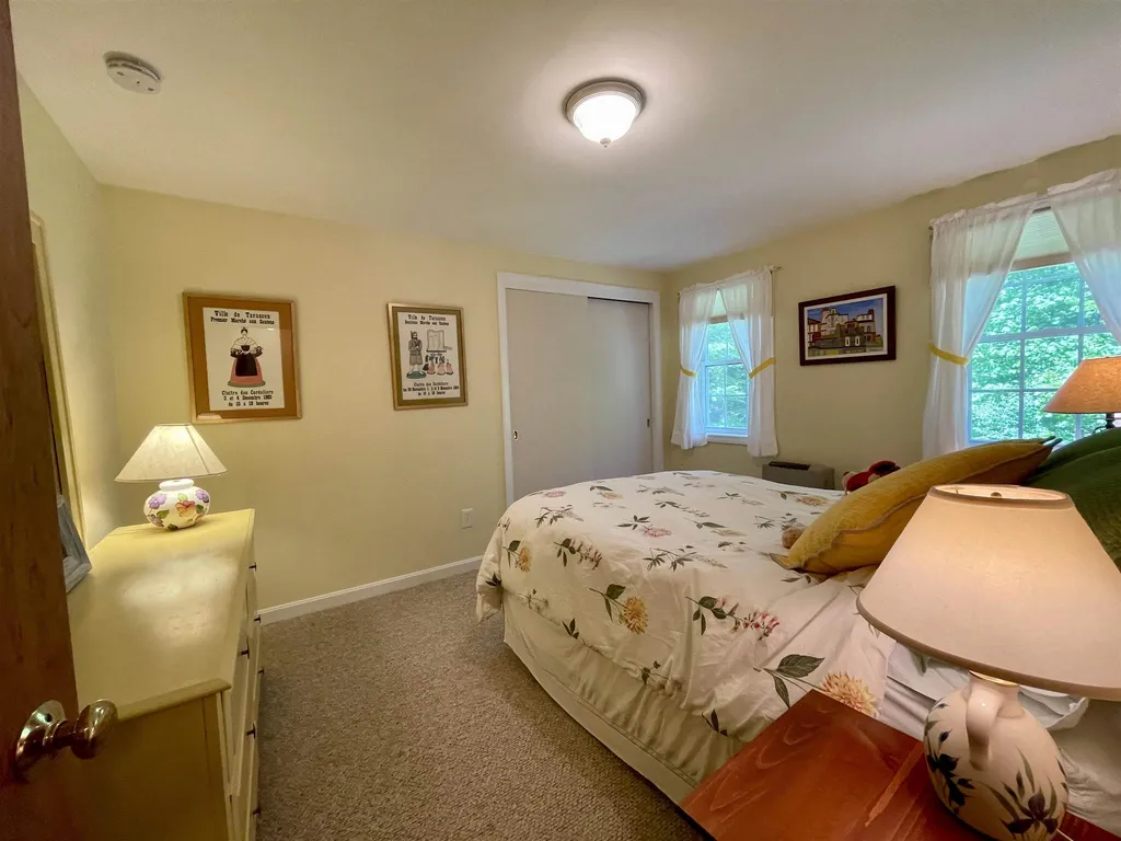 11 Jewell Road Wilmot NH 03287