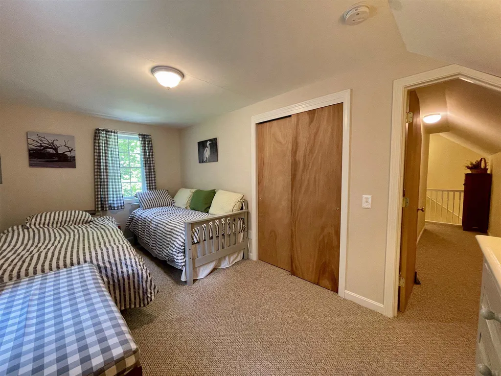 11 Jewell Road Wilmot NH 03287