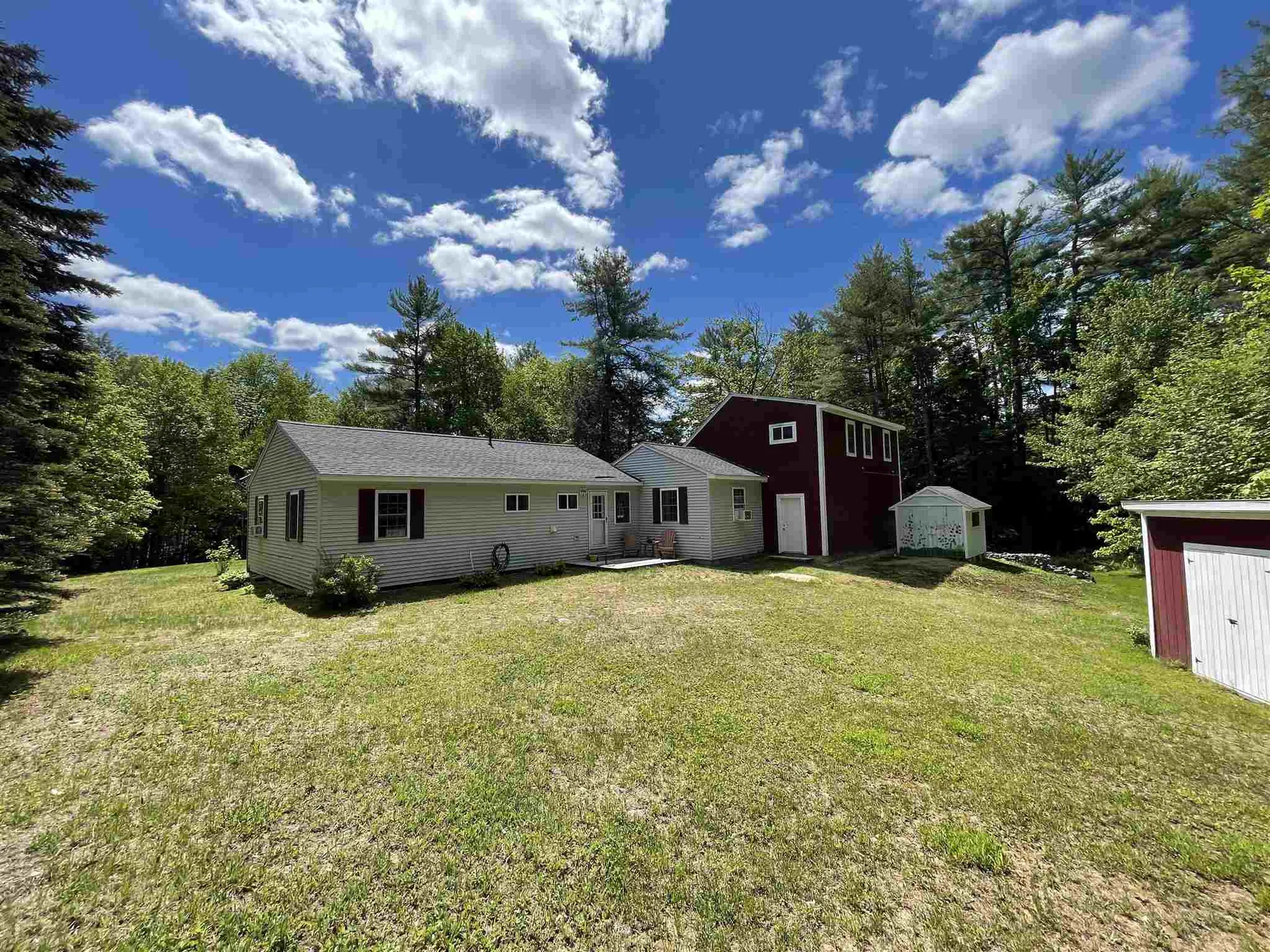 11 Jewell Road Wilmot NH 03287