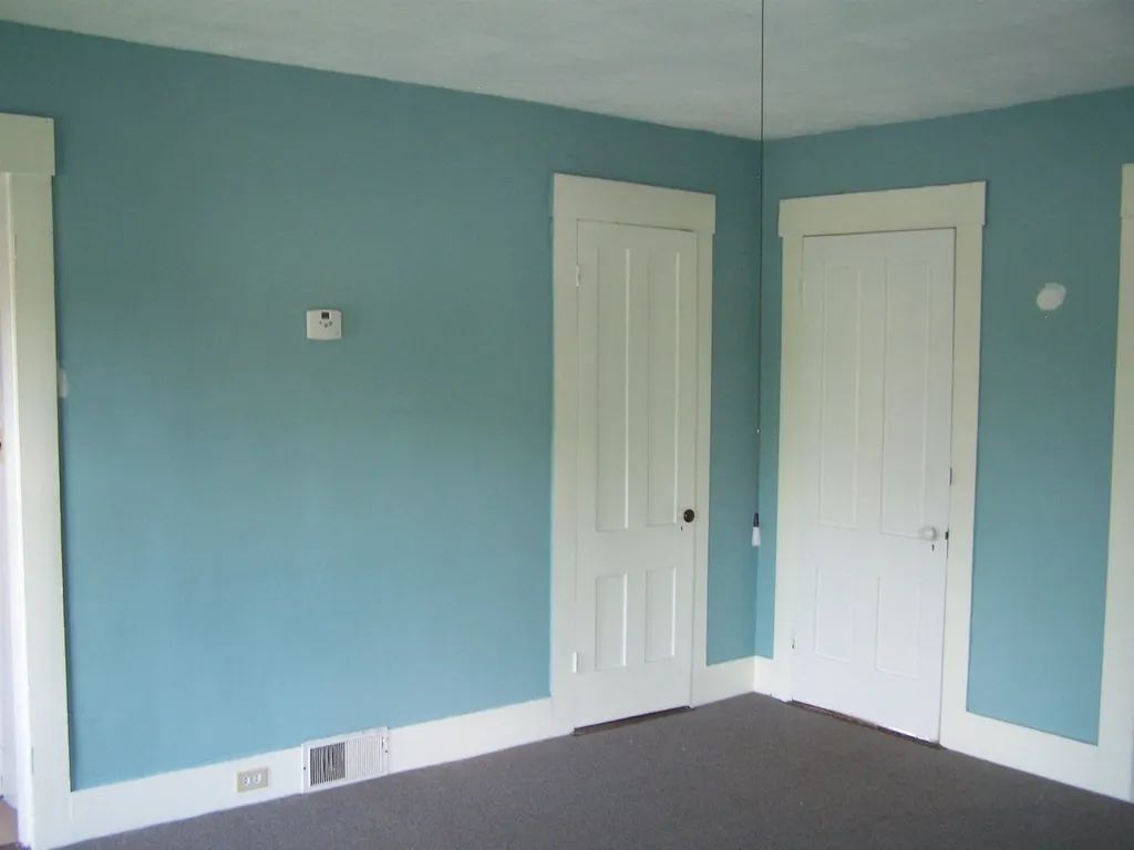 278 Pleasant Street Claremont NH 03743
