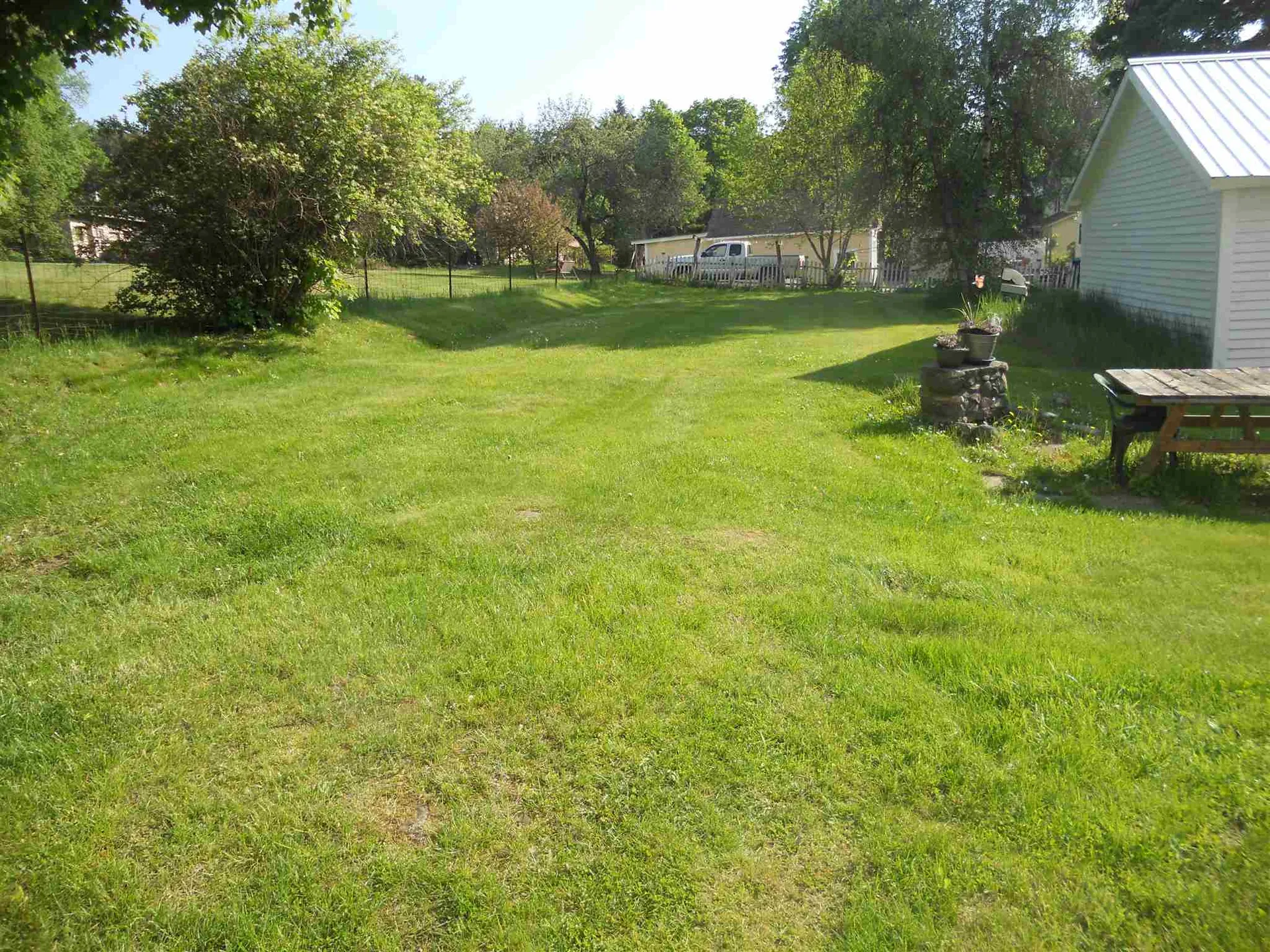 278 Pleasant Street Claremont NH 03743
