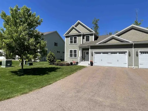 105 Waterlefe Way Colchester VT 05446