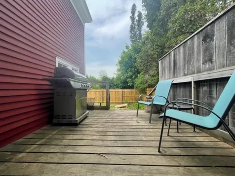 6 Woodburn Street Keene NH 03431