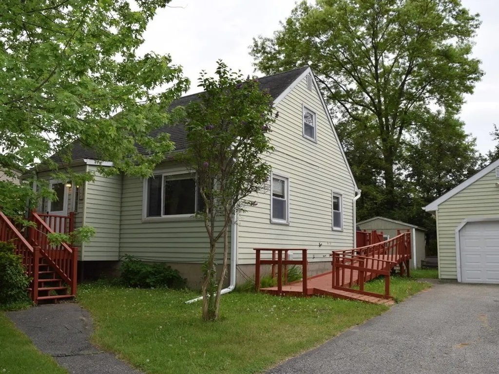 148 Laplatte Circle Shelburne VT 05482