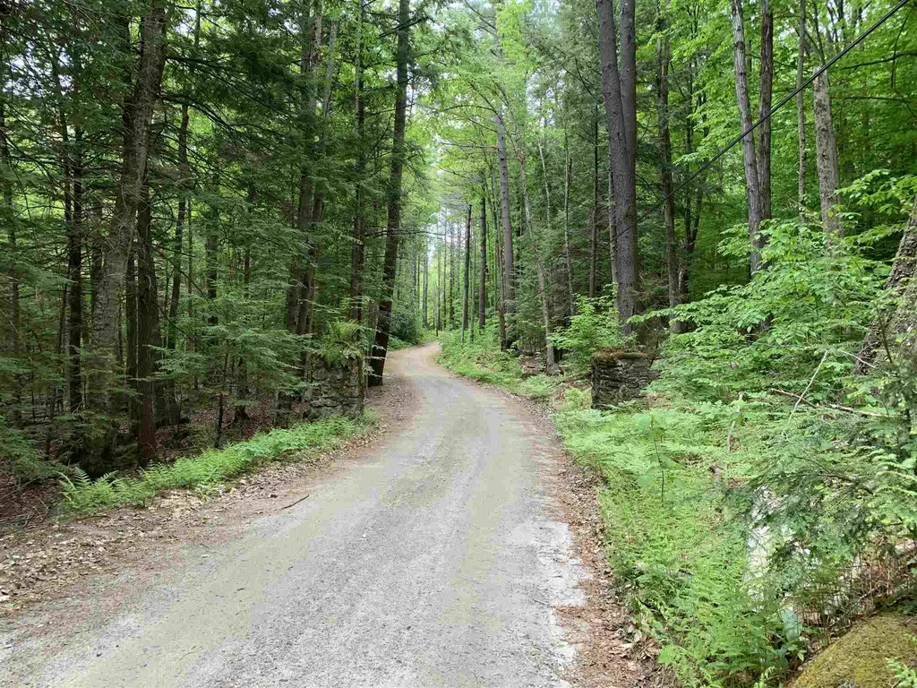 55 Burkehaven Lane Sunapee NH 03782