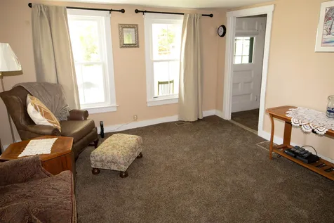13 Commonwealth Avenue Ludlow VT 05149