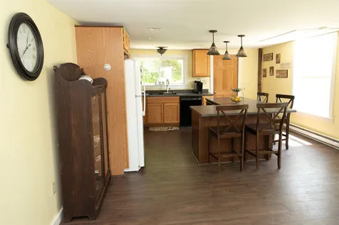 13 Commonwealth Avenue Ludlow VT 05149