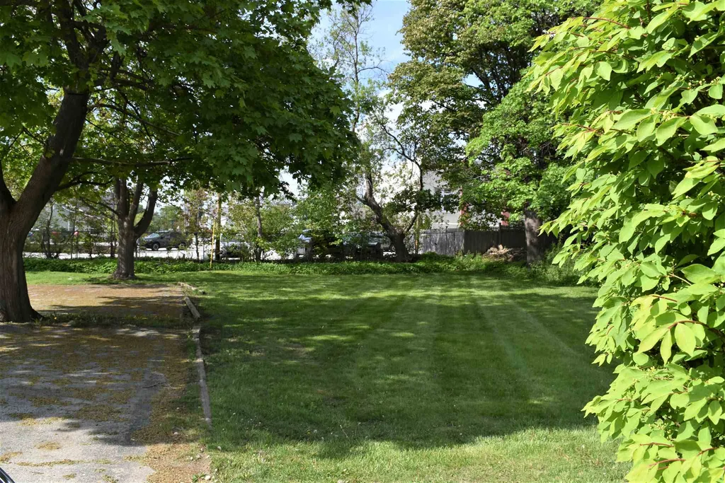 93 Center Street Rutland City VT 05701