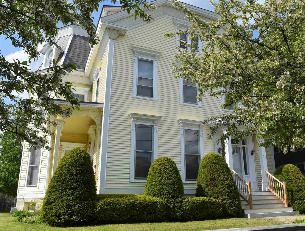 93 Center Street Rutland City VT 05701