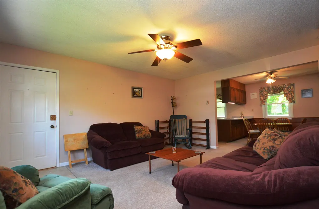 325 Sherwood Square Essex Junction VT 05452