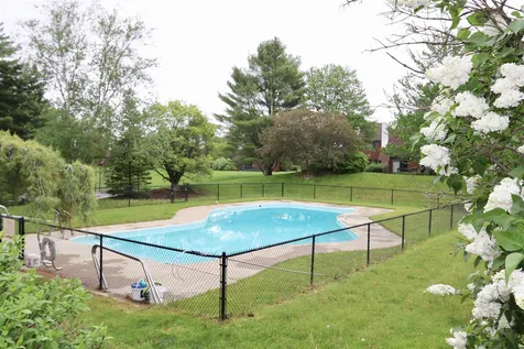 19 Heron Road Stowe VT 05672