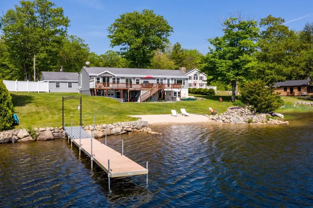 21 & 23 Fox Road Middleton NH 03887
