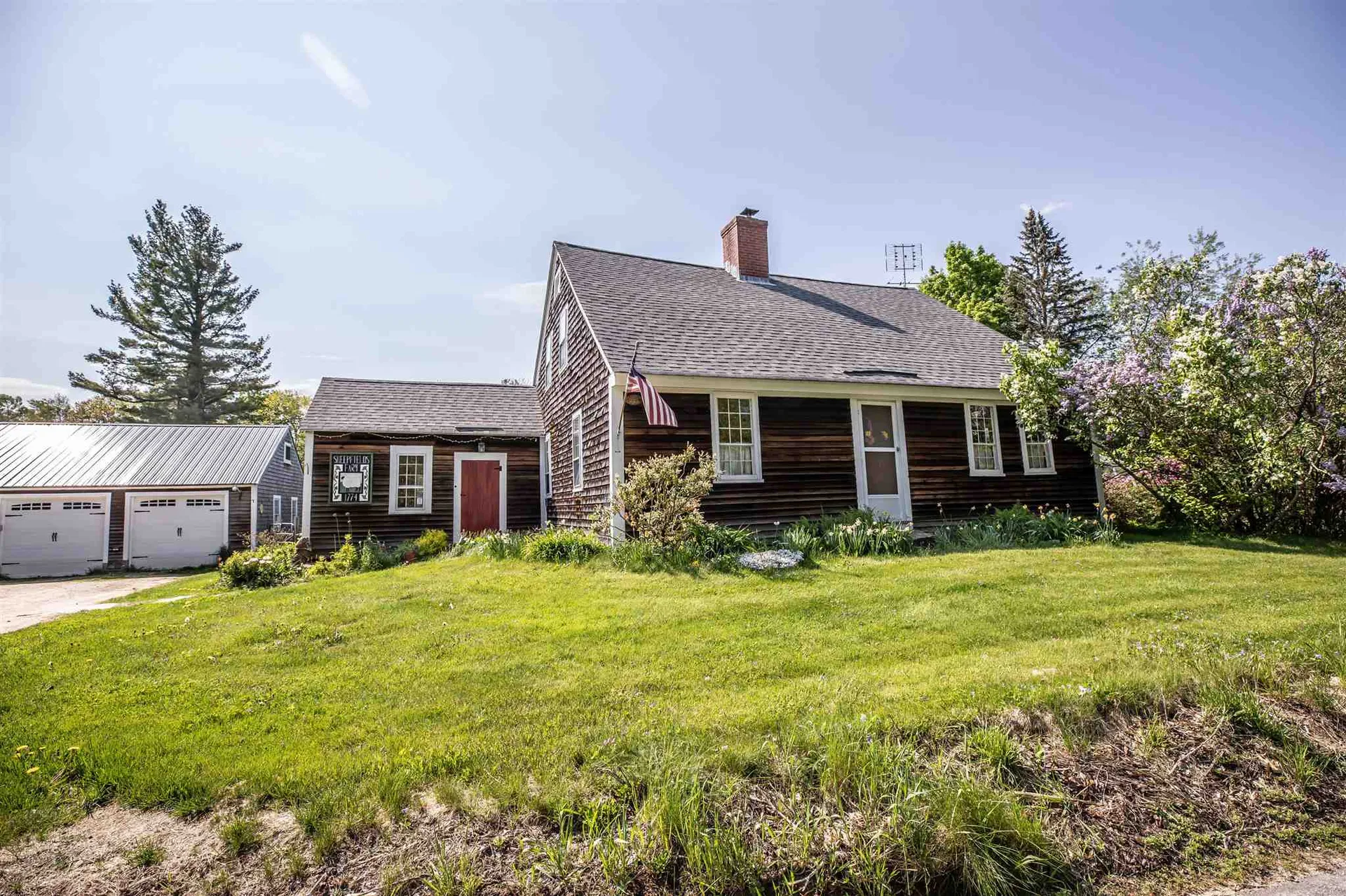 31 Page Hill Road New Ipswich NH 03071