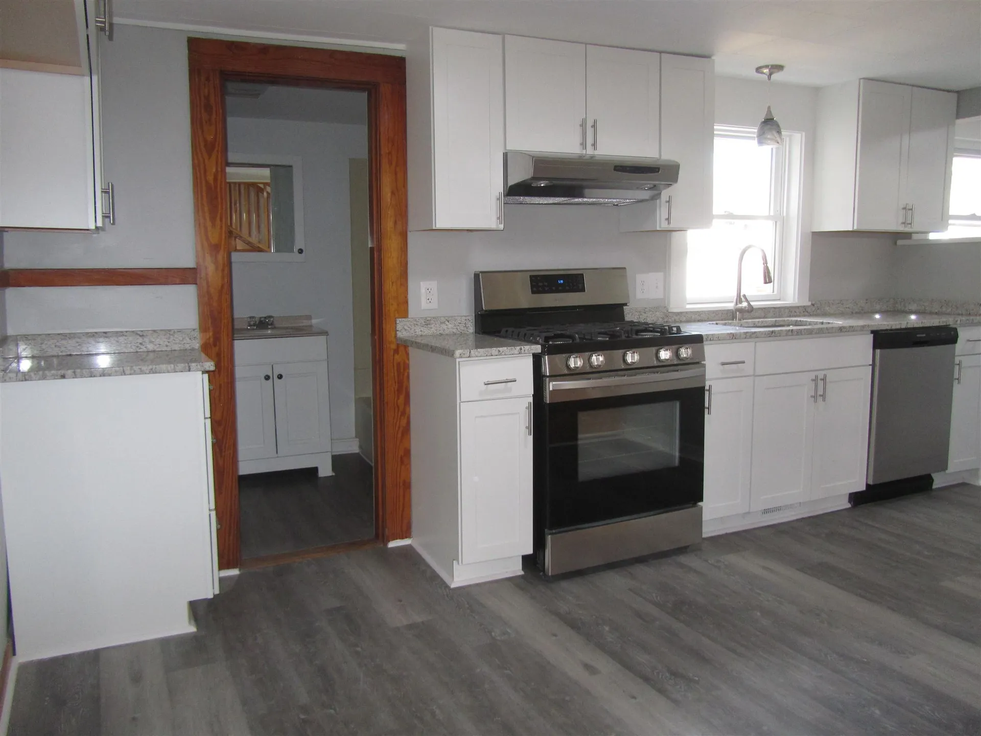 4-6 Paige Avenue Nashua NH 03064-2835