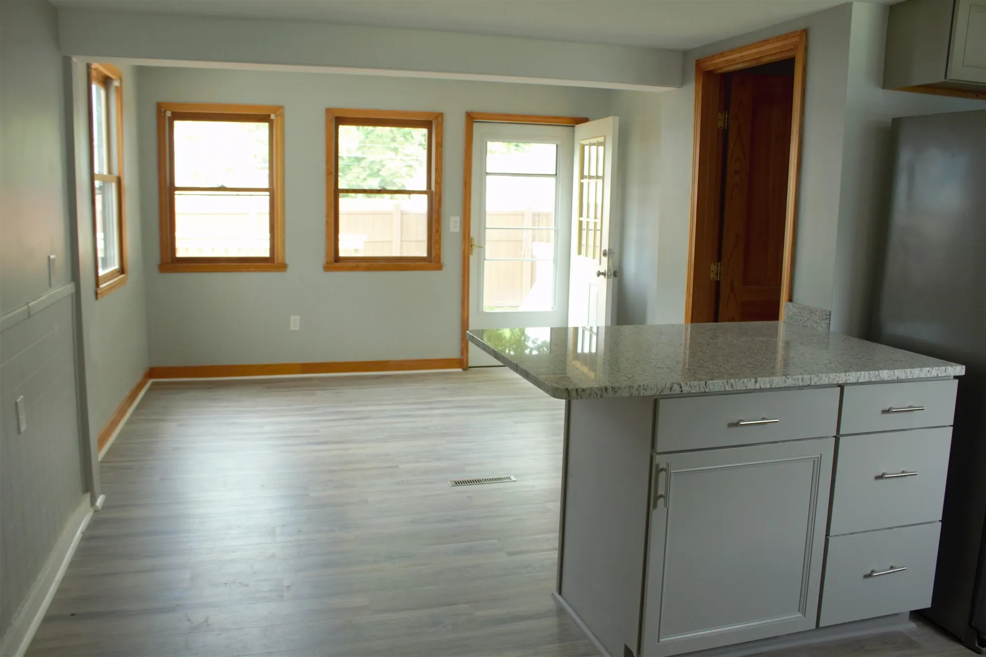 4-6 Paige Avenue Nashua NH 03064-2835