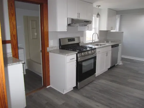 4-6 Paige Avenue Nashua NH 03064-2835