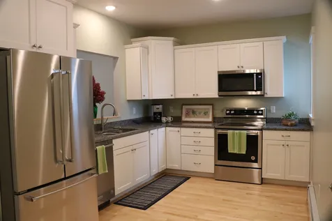 19 Clover Lane Hinesburg VT 05461