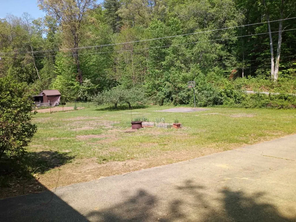 35 Stevens Road Charlestown NH 03603