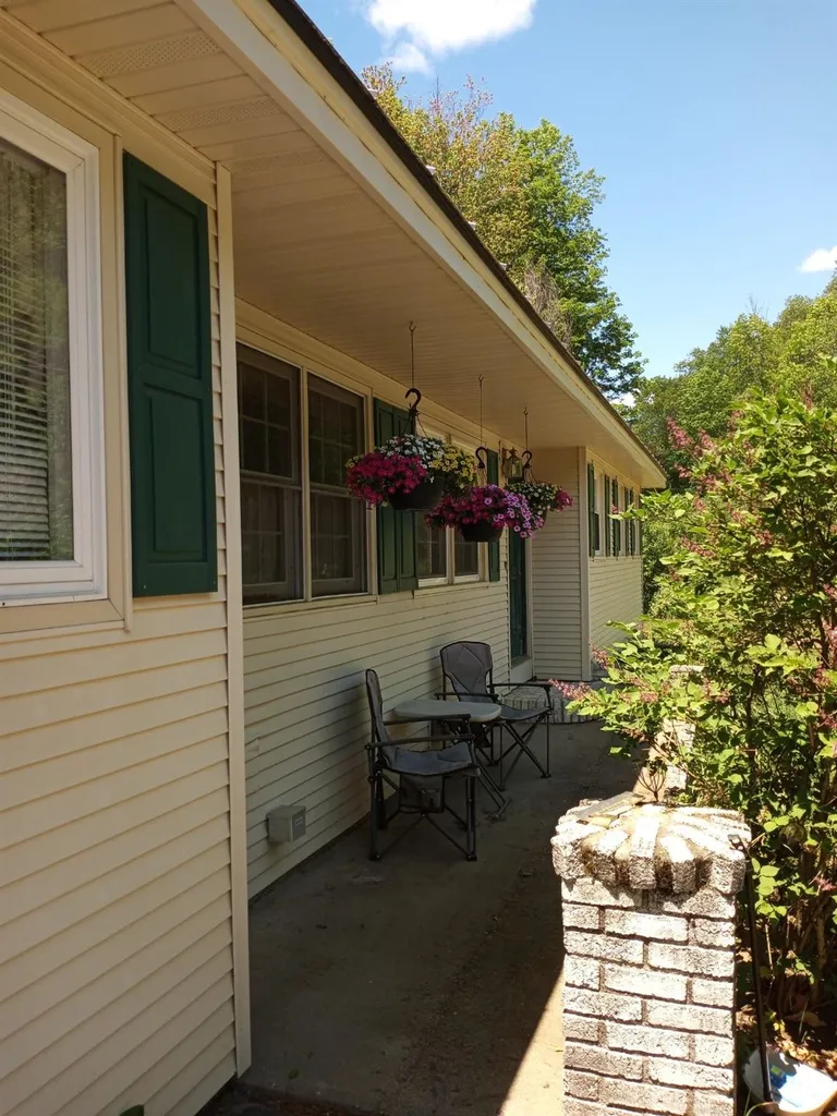 35 Stevens Road Charlestown NH 03603
