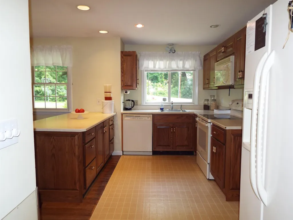 35 Stevens Road Charlestown NH 03603