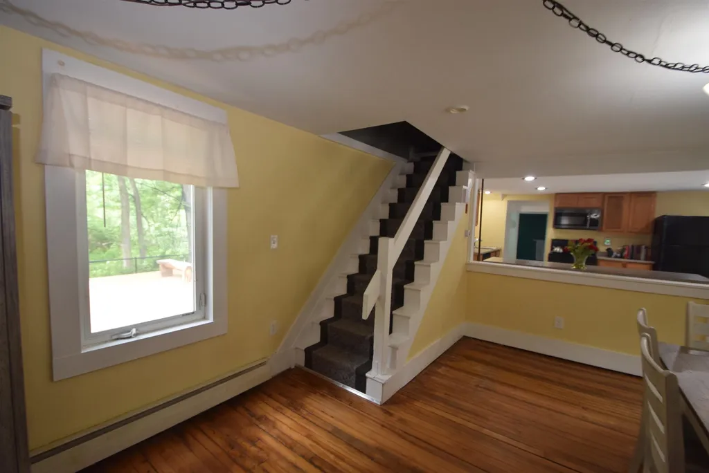 128 E Main Street Hampstead NH 03826