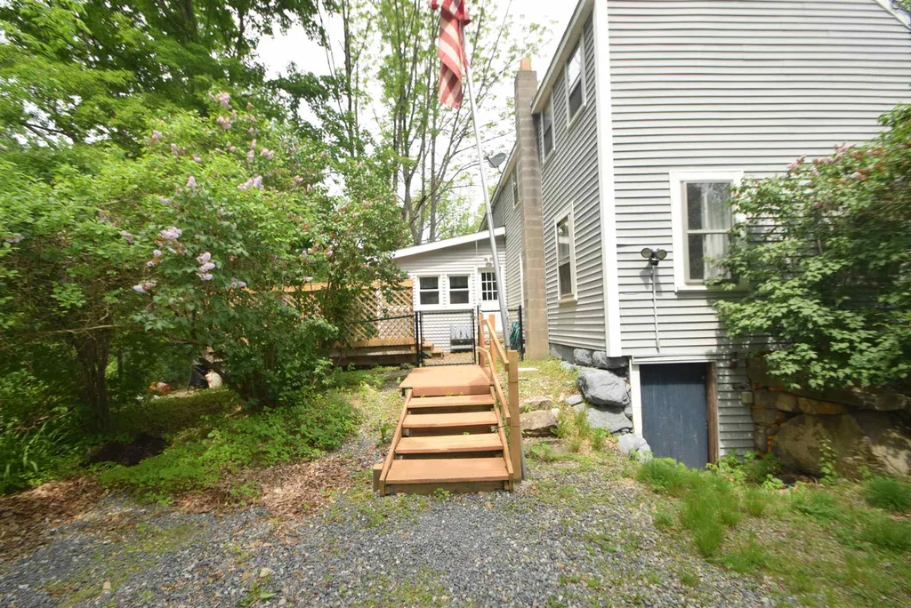 128 E Main Street Hampstead NH 03826