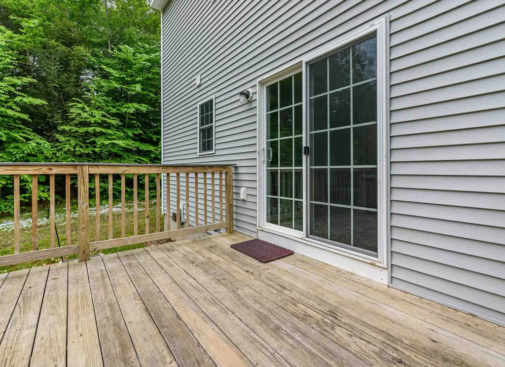 48 Coachman Drive Barrington NH 03825