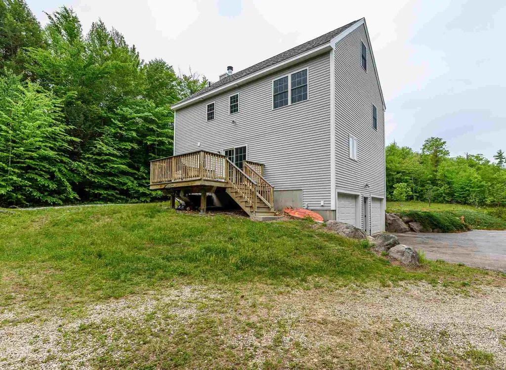48 Coachman Drive Barrington NH 03825