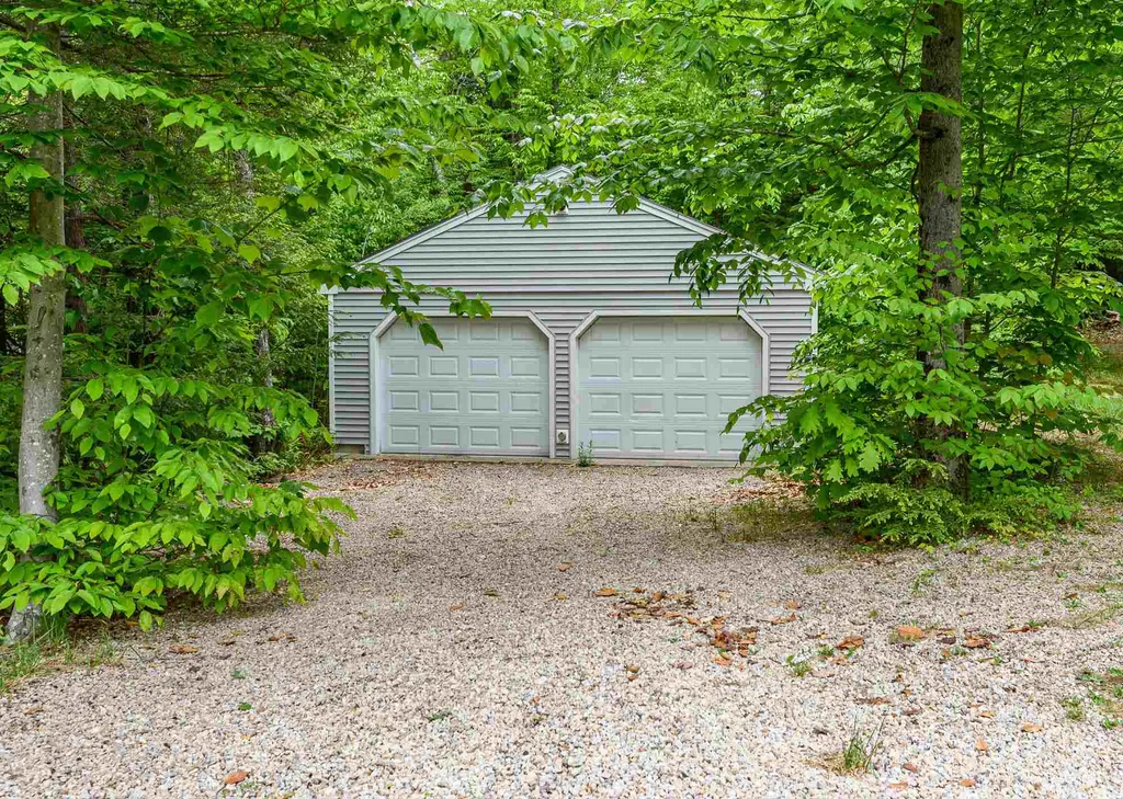 48 Coachman Drive Barrington NH 03825