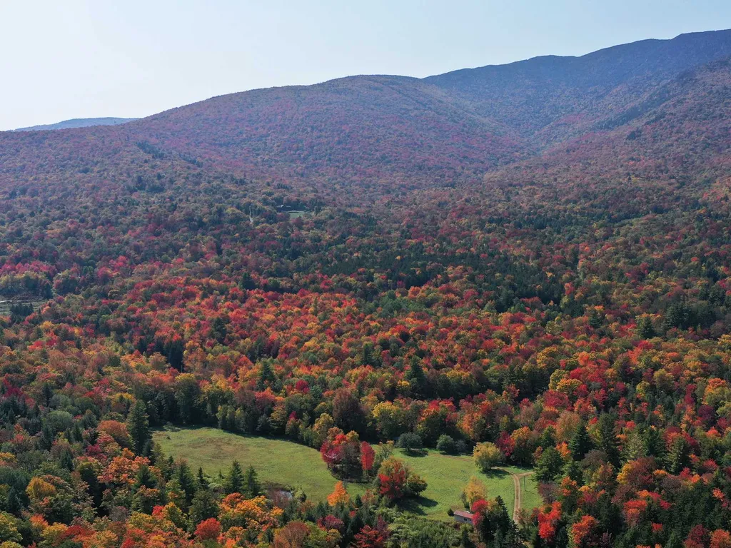 182 Manlin Road Fayston VT 05673