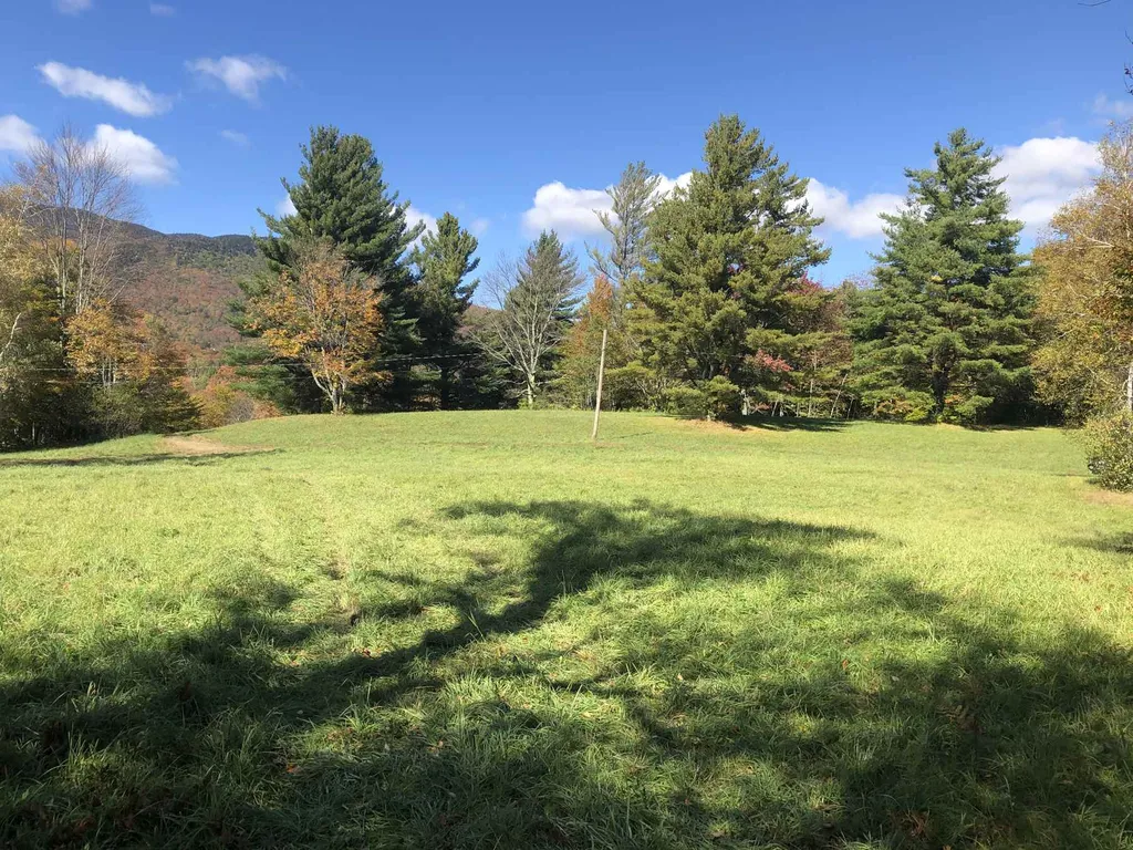 182 Manlin Road Fayston VT 05673