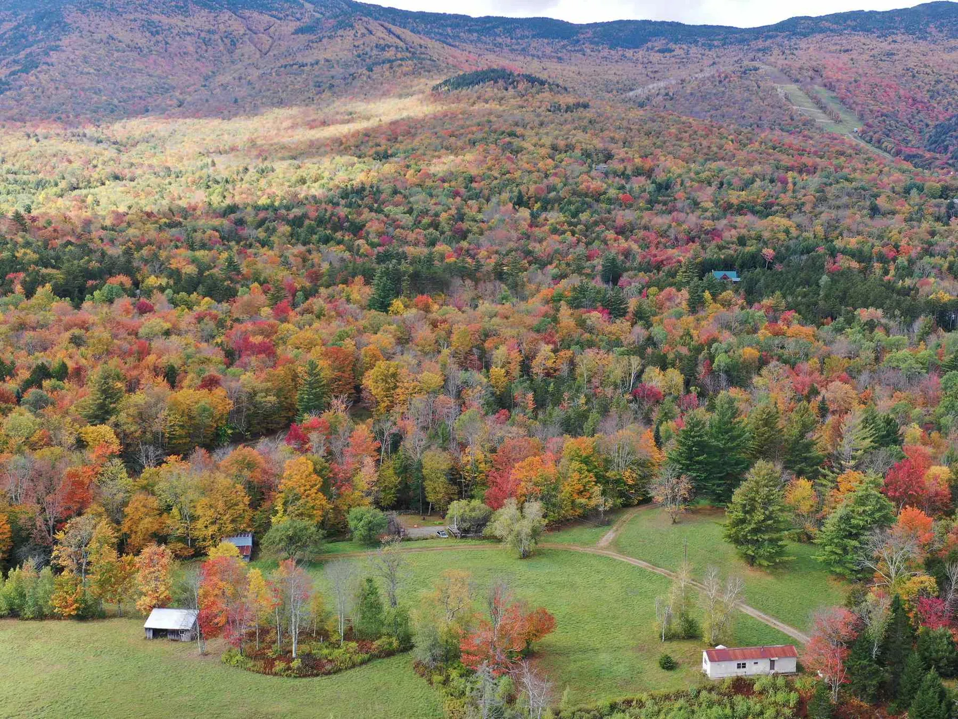 182 Manlin Road Fayston VT 05673