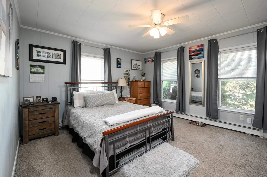 91 Pine Street Laconia NH 03246