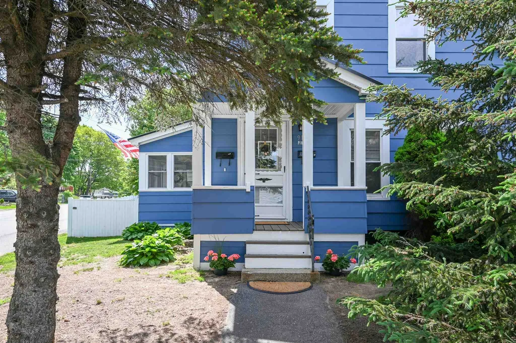 91 Pine Street Laconia NH 03246