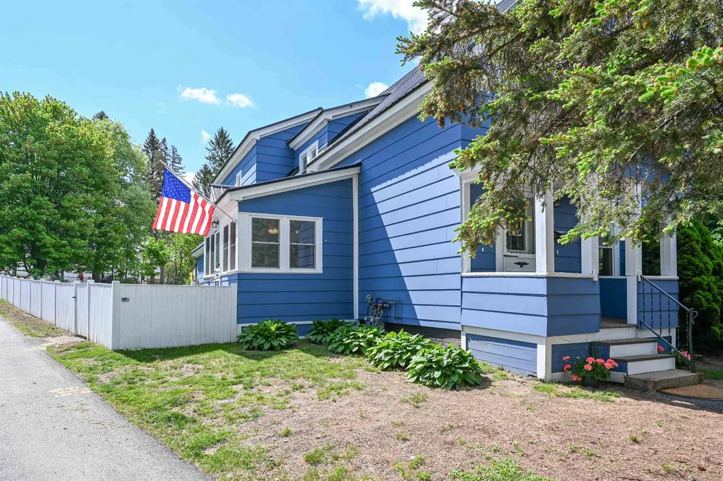 91 Pine Street Laconia NH 03246
