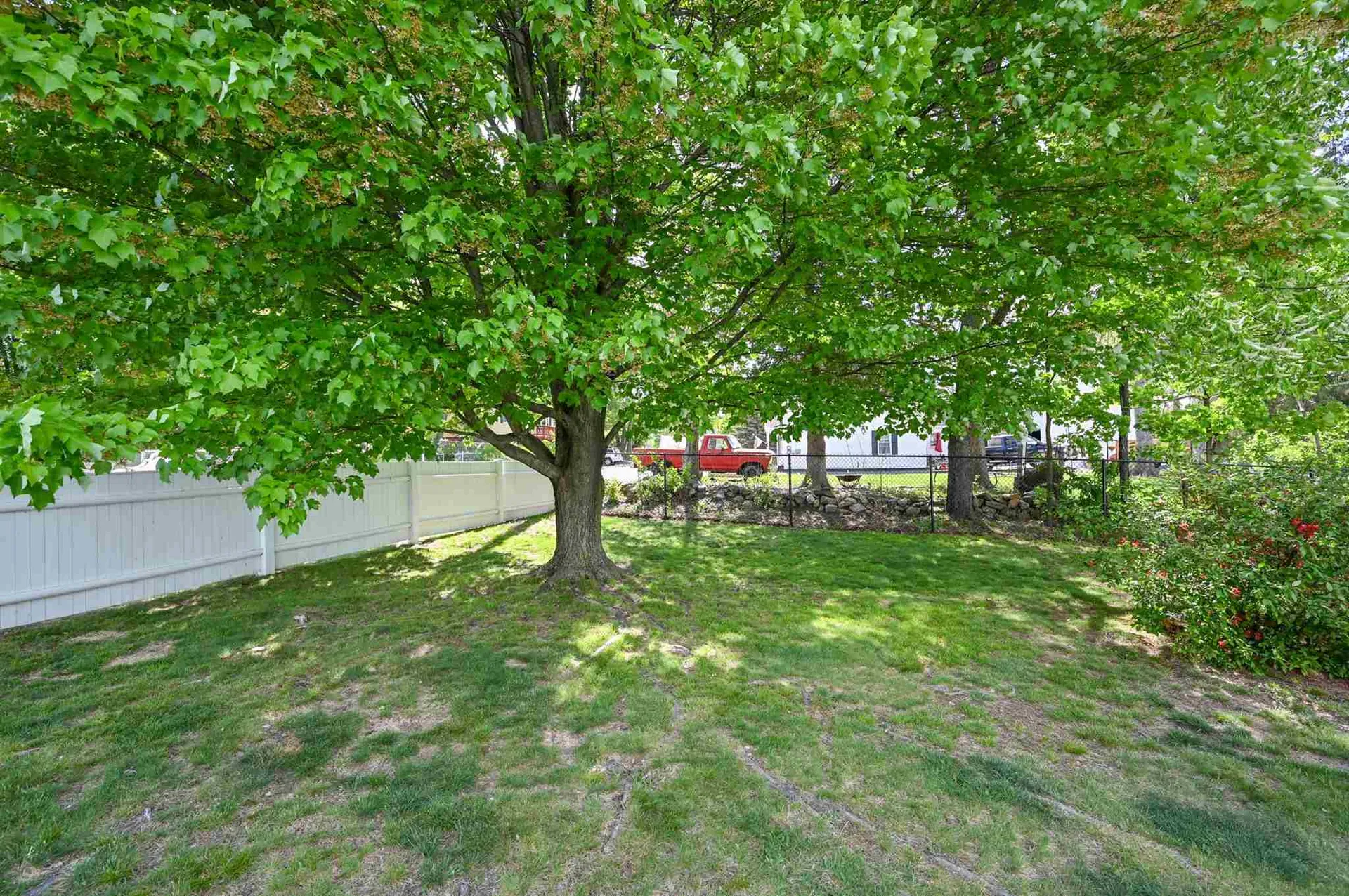 91 Pine Street Laconia NH 03246