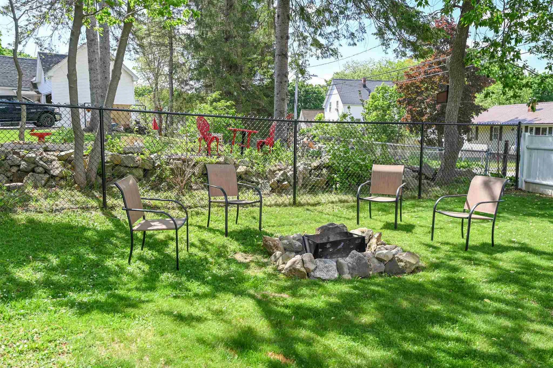 91 Pine Street Laconia NH 03246